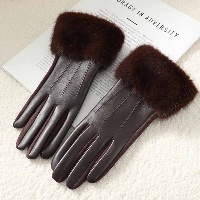Leather Driving Glove - 부드러운 인조 모피 소재의 커프가 달린